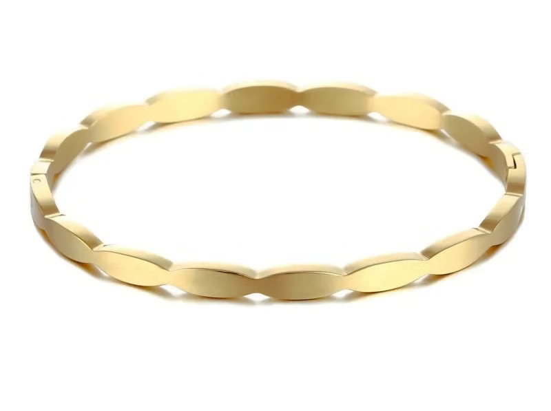 Oval Margate Bangle