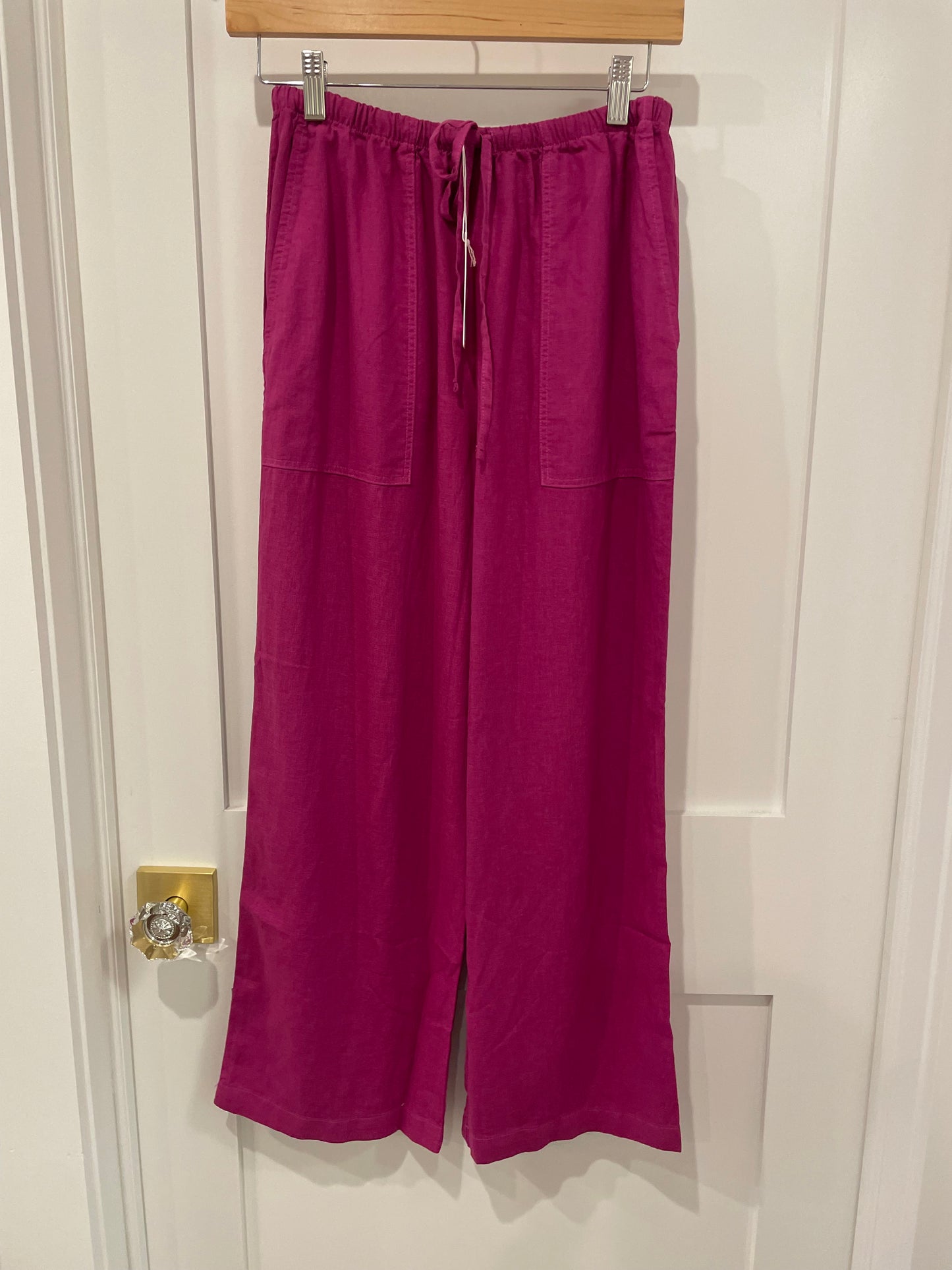 Magenta Cropped Pant