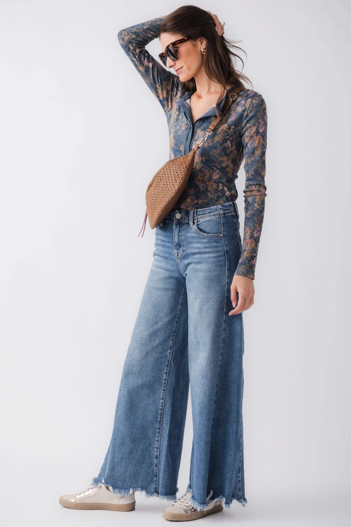 Navy Floral Jamie Henley