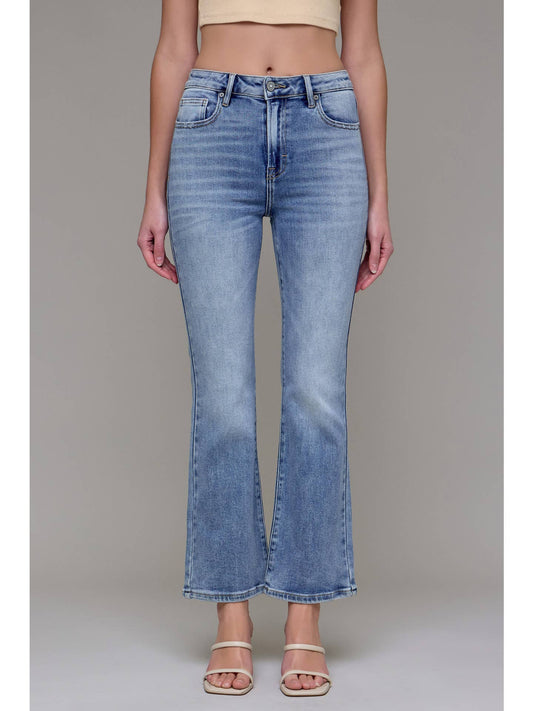 Ryan Medium Light Clean Stretch Jean
