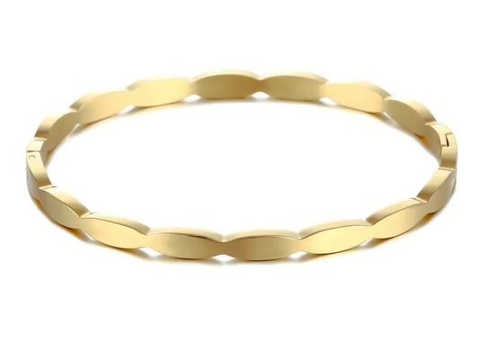 Oval Margate Bangle