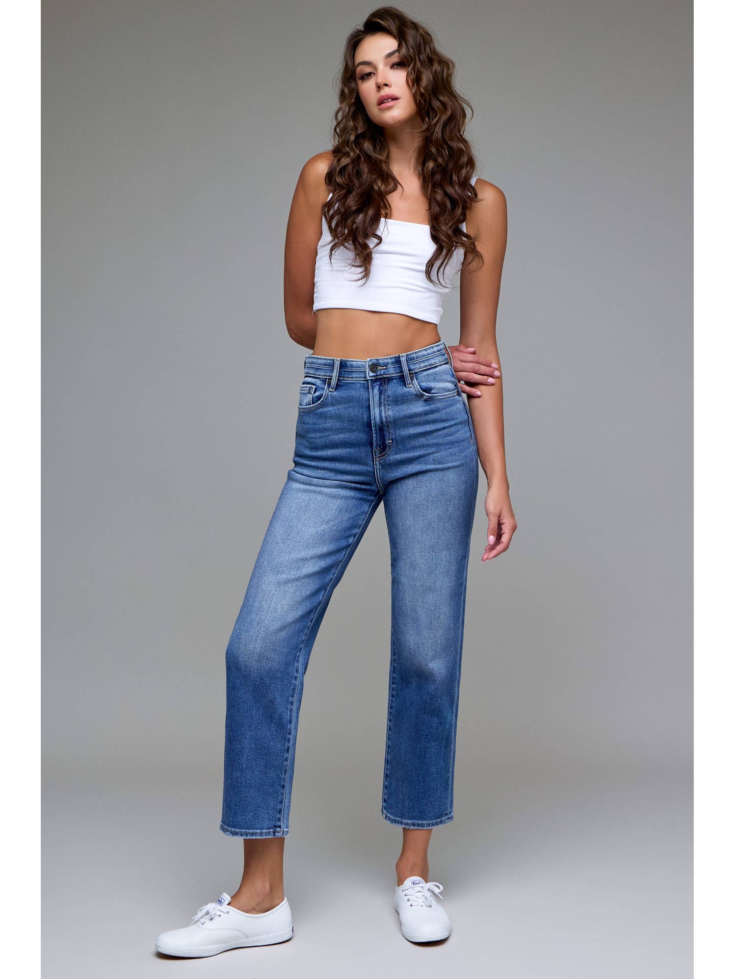 Relaxed Straight Jeans