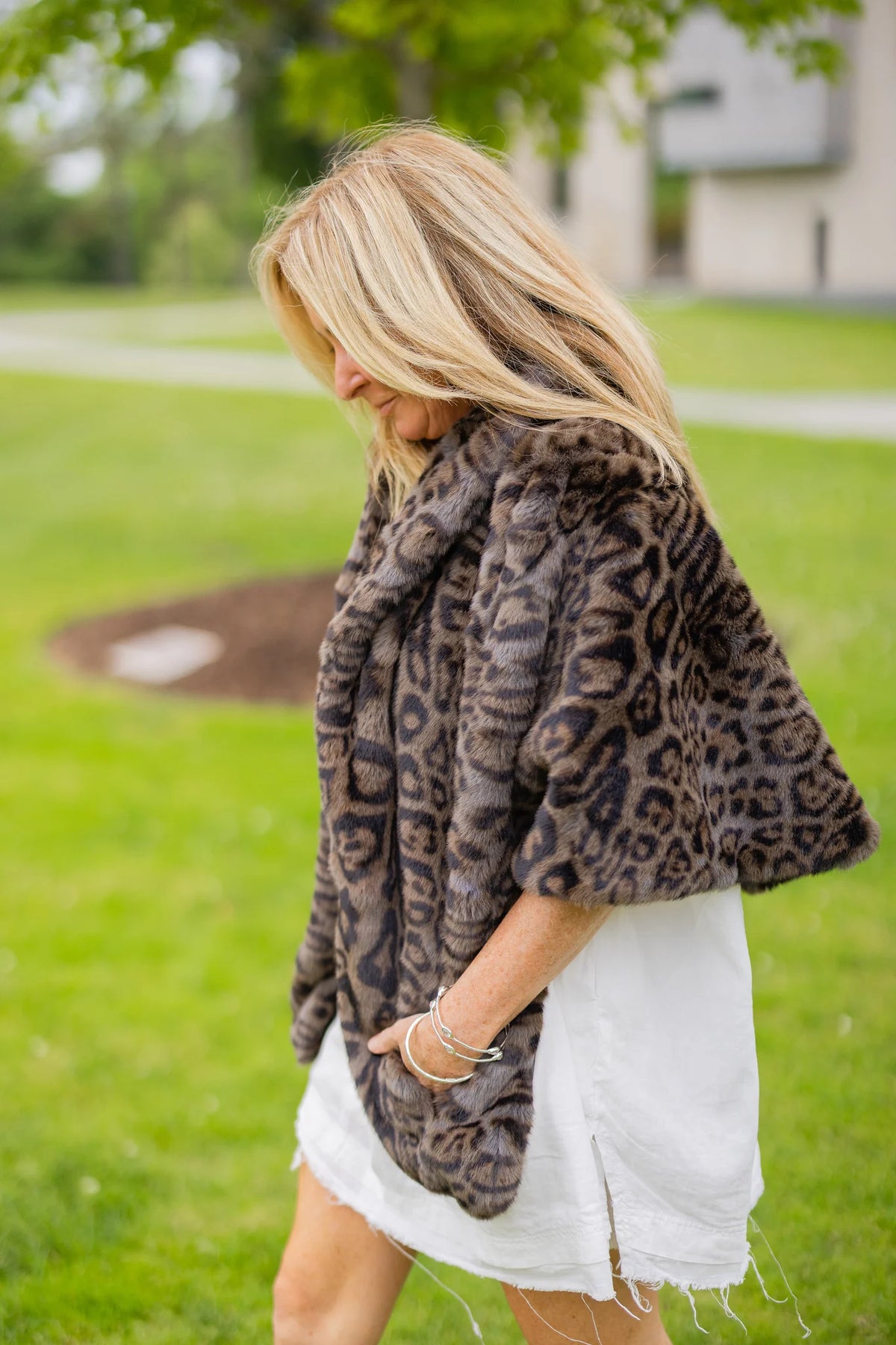 Waterproof Windproof Capelet
