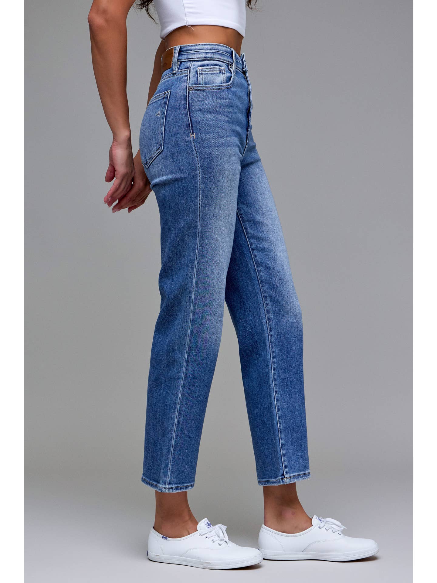 Relaxed Straight Jeans