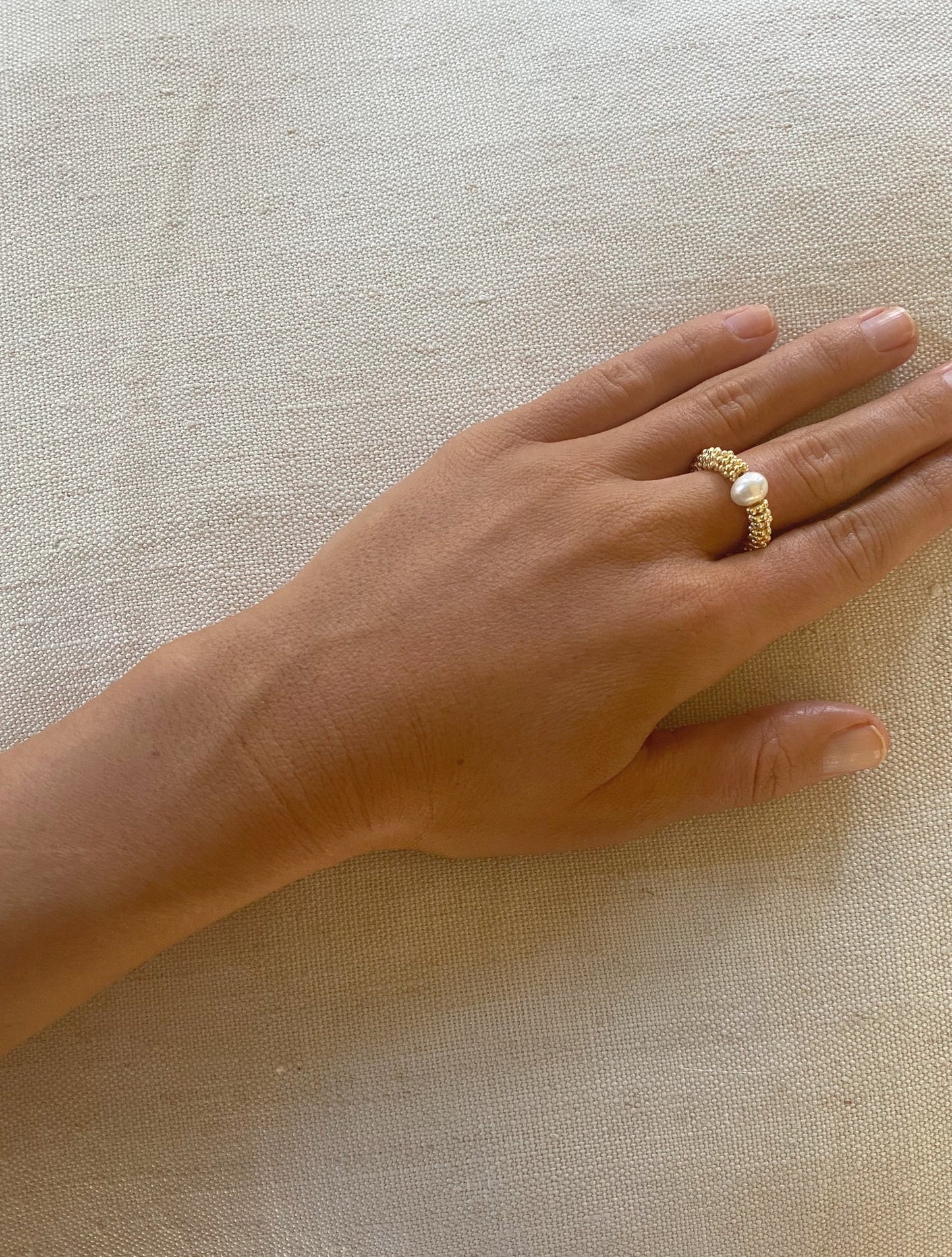 Summer Love Pearl On Snake Ring