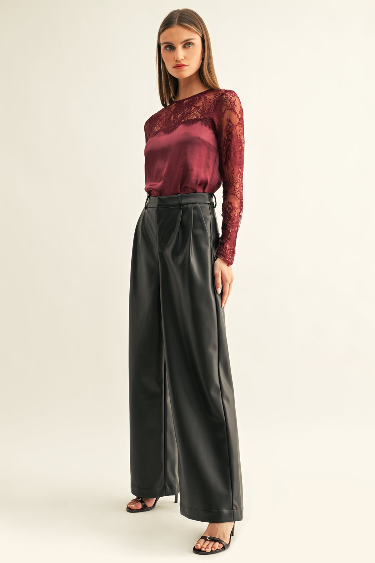 KATALEYA LACE CONTRAST LONG SLEEVE TOP