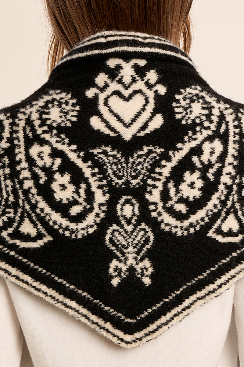 LADIES KNITTED SCARF