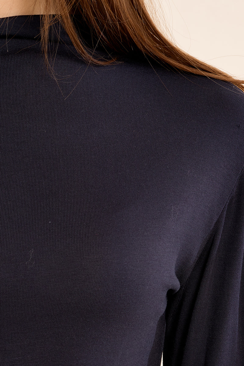 LADIES KNITTED UNDERSWEATER