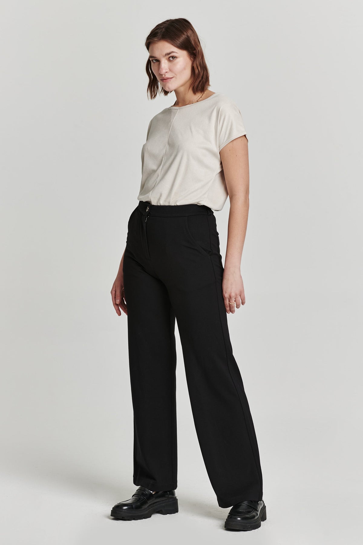 BISHOP WIDE LEG BLACK PANTS