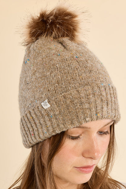LADIES KNITTED HAT
