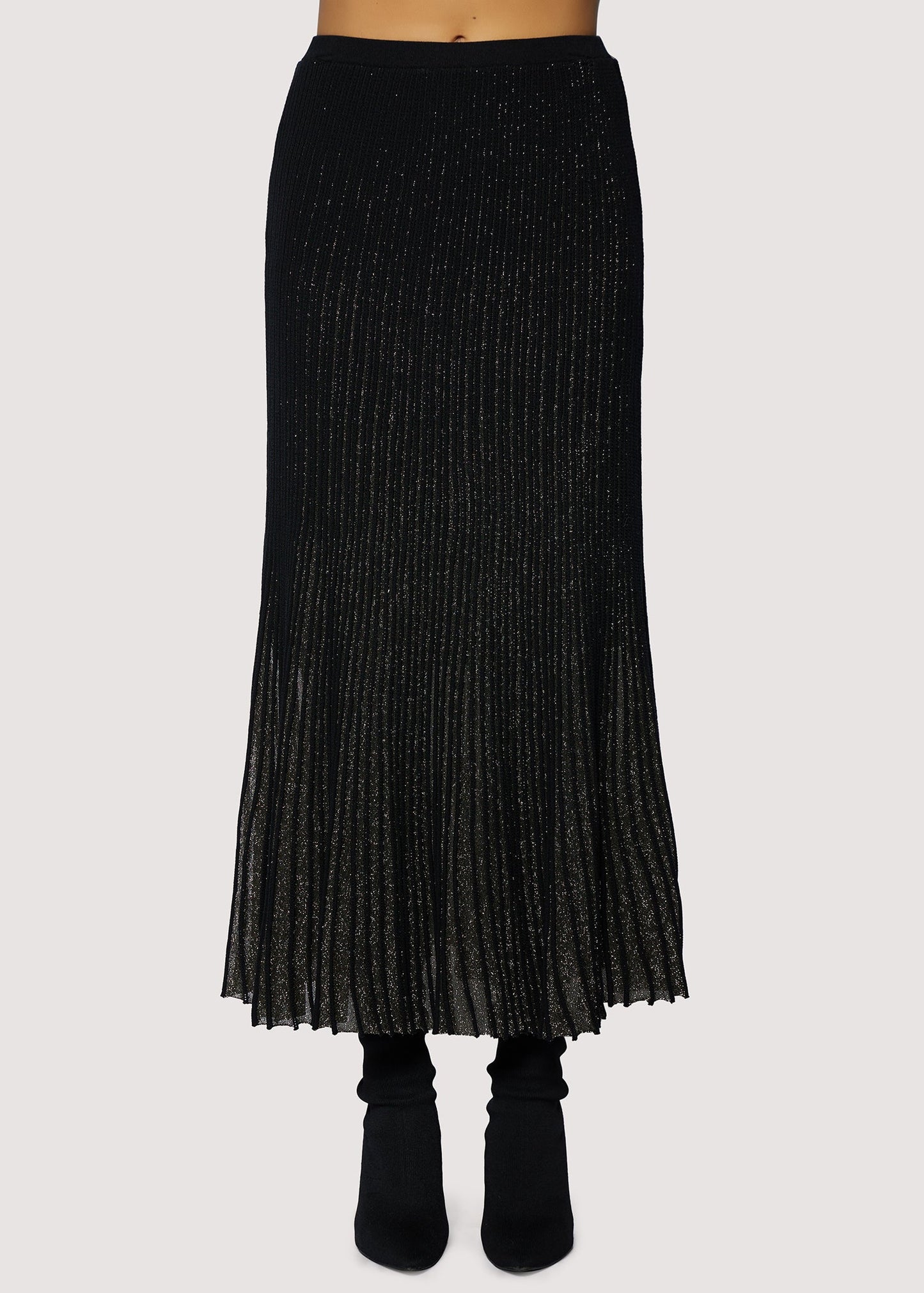 Black Treasures of Light Skirt