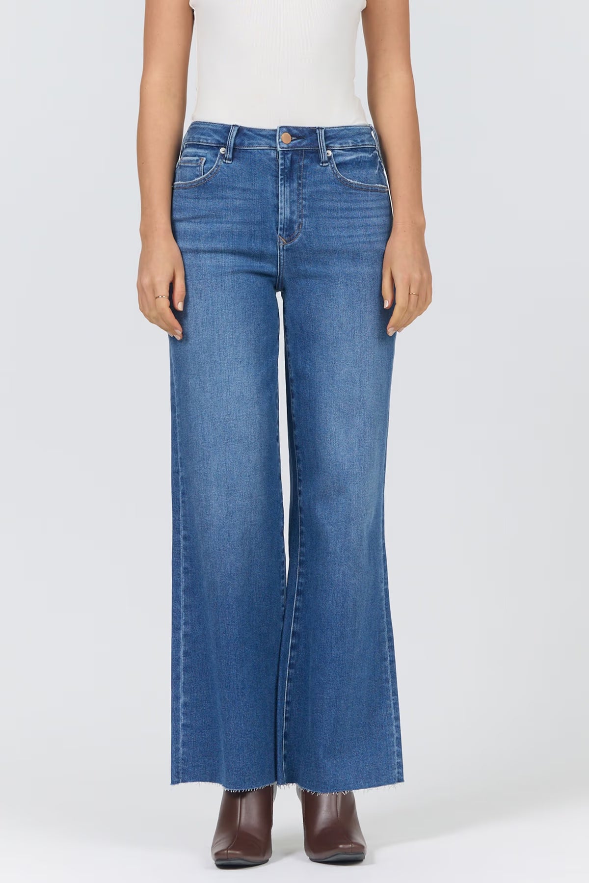 Cresson Wash Fiona Wide Leg Jean
