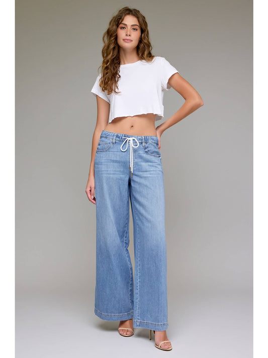 Light Wash Super Soft Elastic Waistband Jean