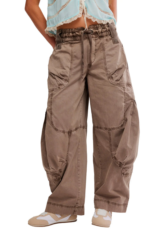 Dusted Cocoa Parachute Pant