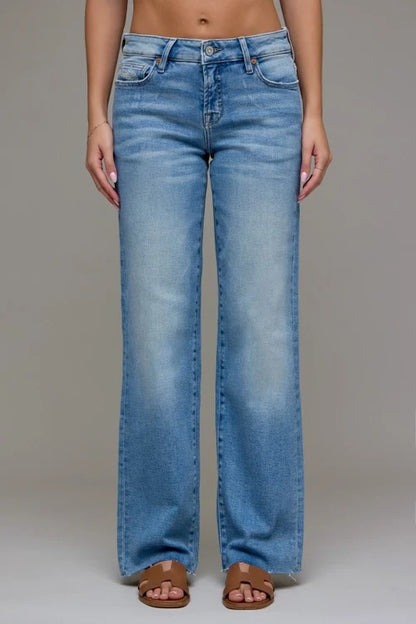 Medium Light Ella Low Rise Classic Straight