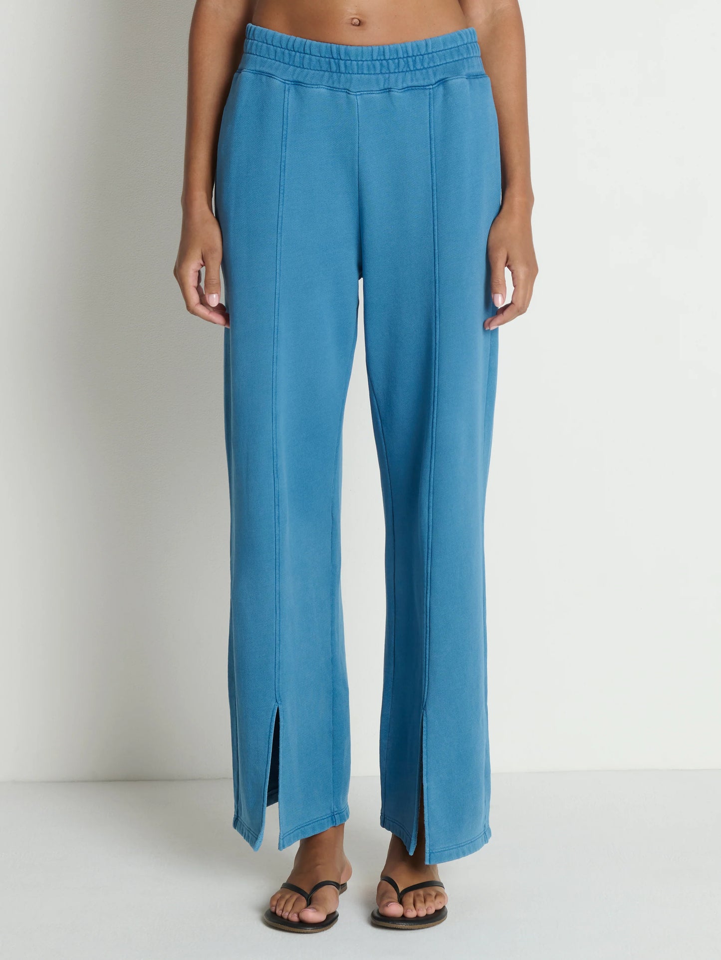 Lincoln Front Slit Knit Pant - Indigo