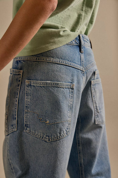 Moxie Boyfriend Jean County Fair Wash