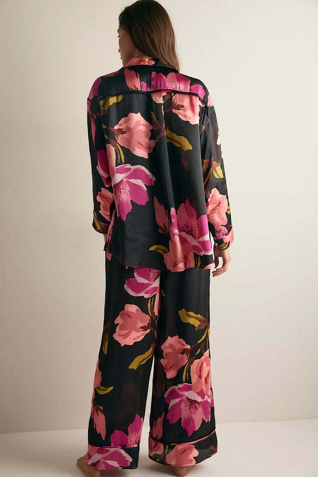 Dreamy Days Pajama Set - Black End