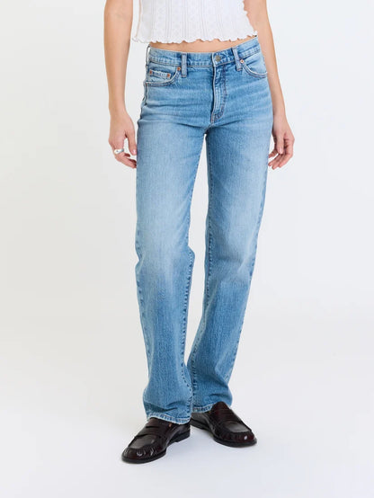 On Repeat Rebel Mid Rise Slim Straight