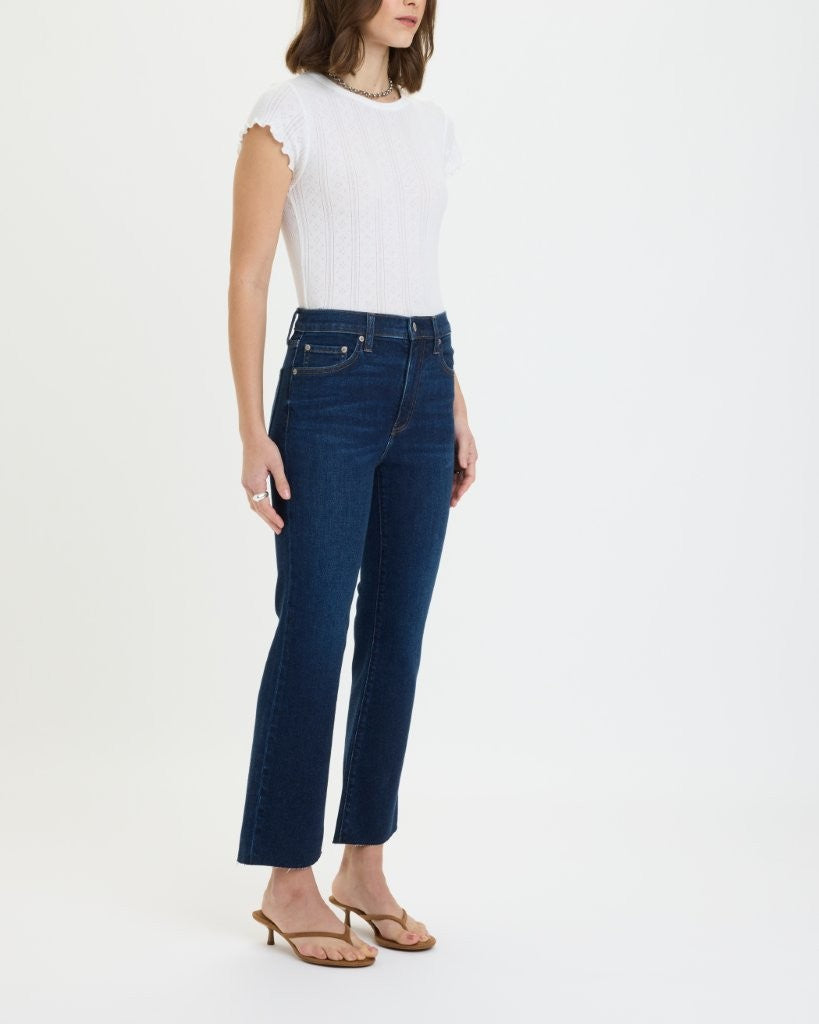 SHY GIRL HIGH RISE CROP FLARE