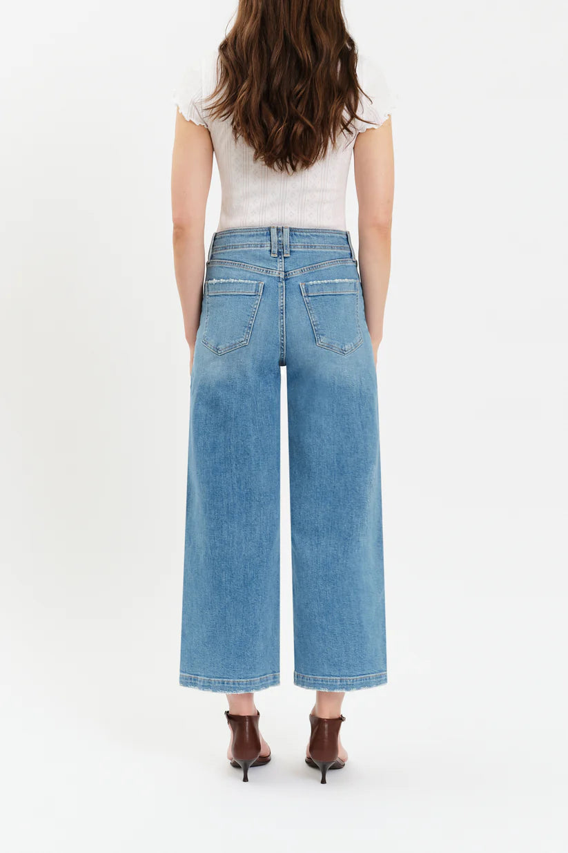 Valley Girl High Rise Patch Pocket Ankle