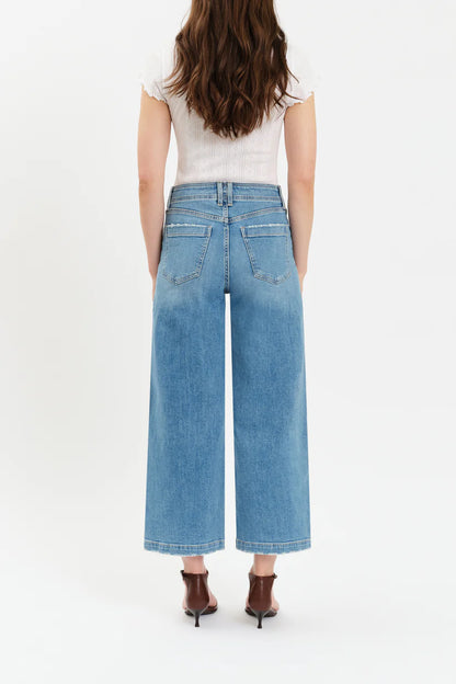 Valley Girl High Rise Patch Pocket Ankle