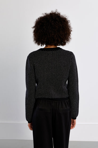 YOUNG LADIES KNITTED SWEATER